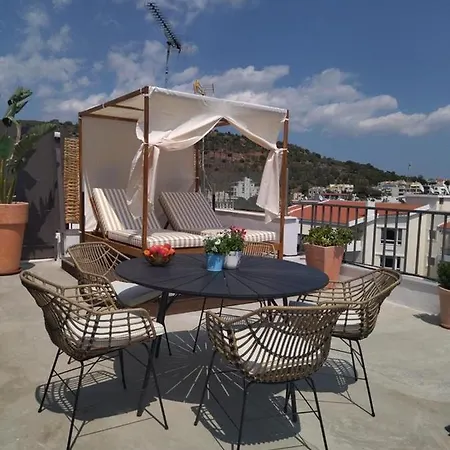 Apartment Summer Sea View With Outdoor Jacuzzi- Sauna